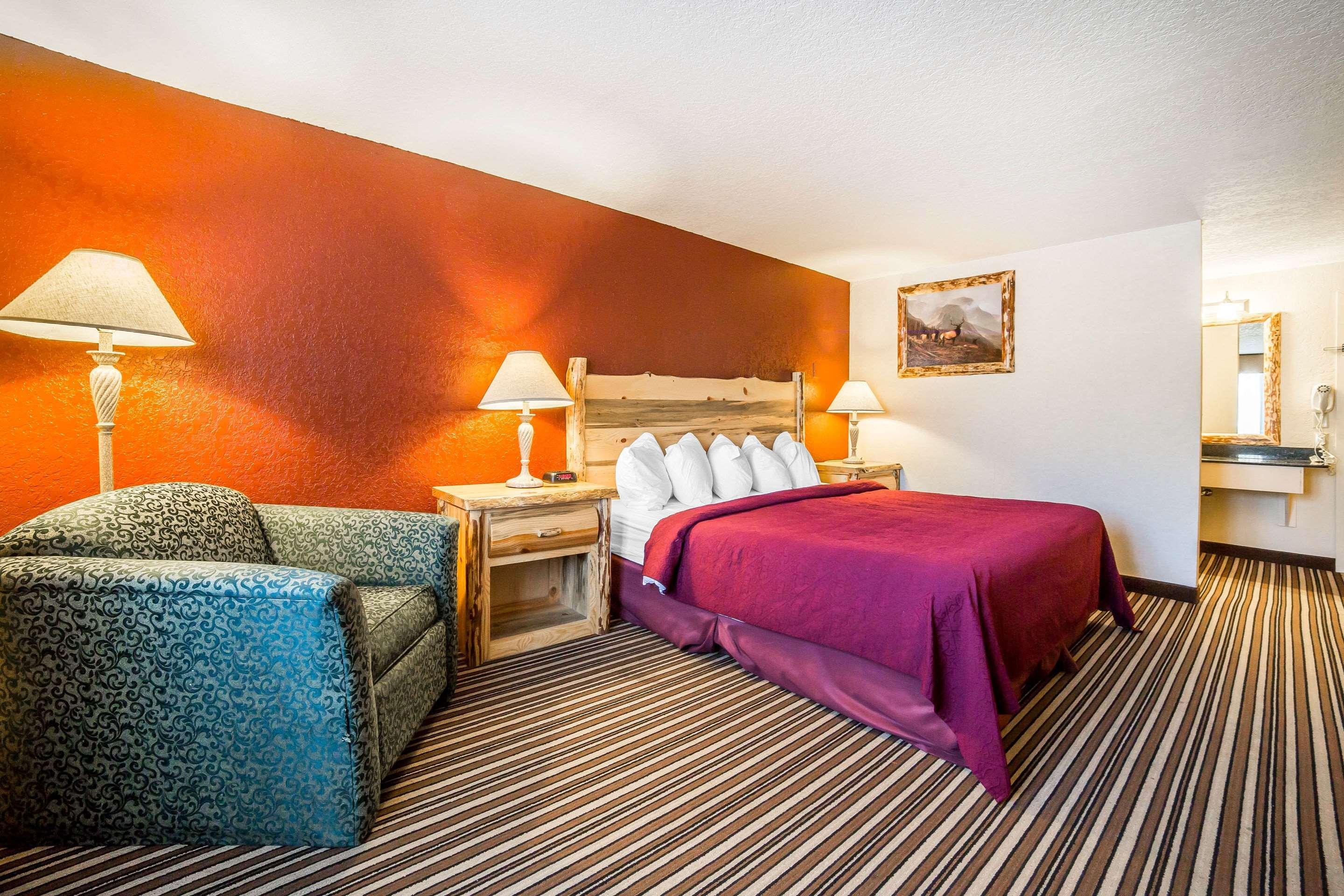 Studio 6 Suites Butte Mt I-90 I-15 Экстерьер фото